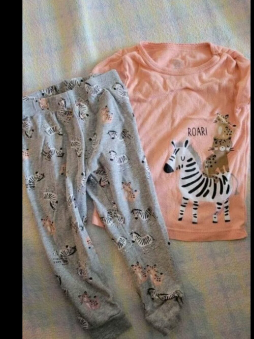 Girls size 2t pajama set